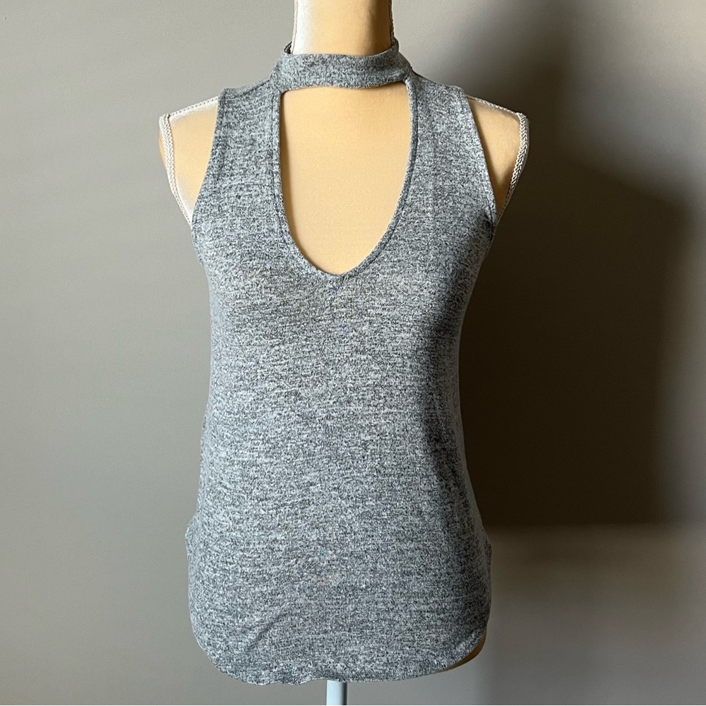 Express sleeveless gray choker collared top
